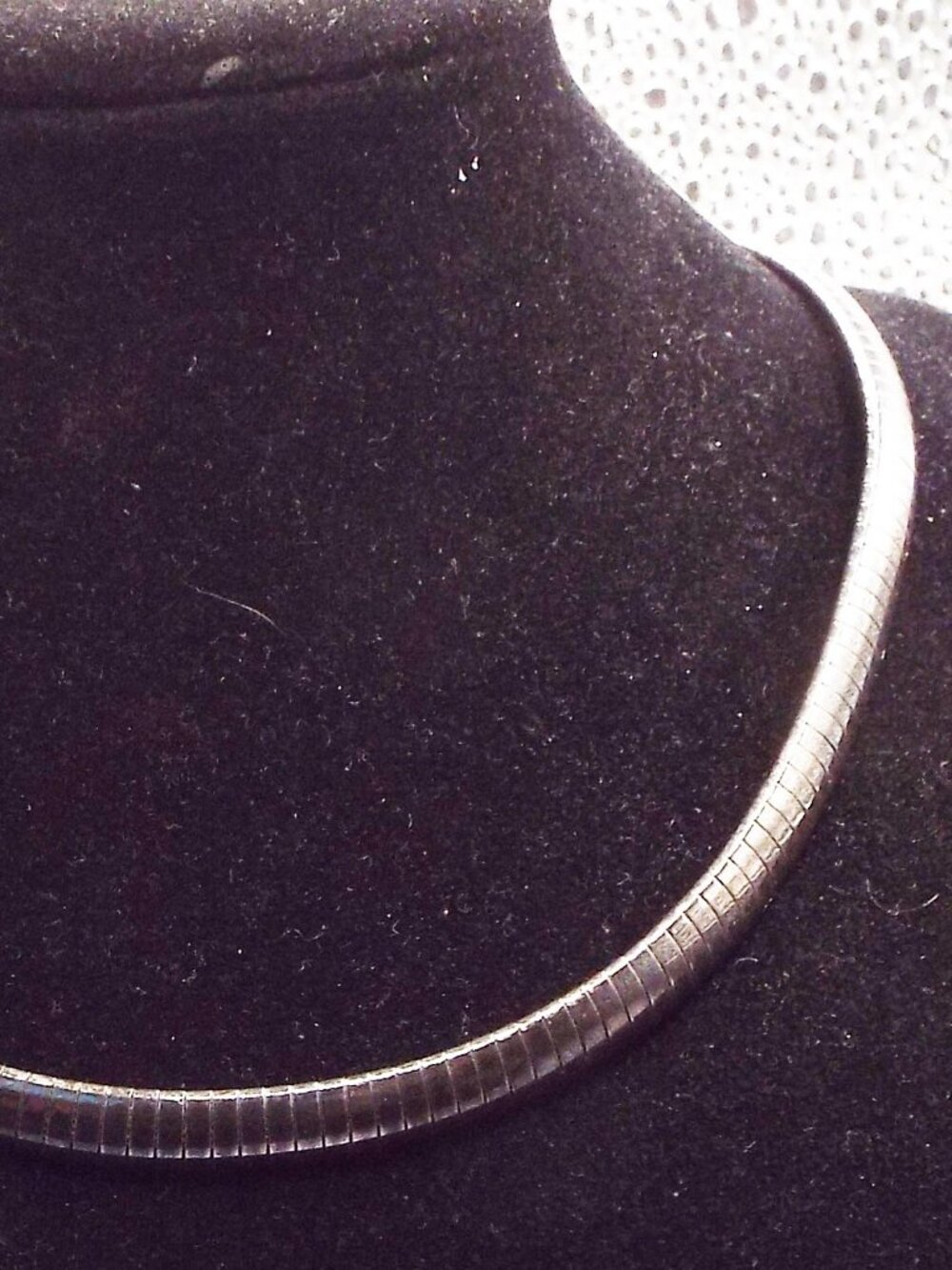 ITALY STERLING 42 GR. CLASSIC OMEGA 3/8" WIDE 16" L. NECKLACE 51
